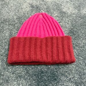 On 34th Women’s Wide Ribbed Color block Beanie Red Pink One Size NWT